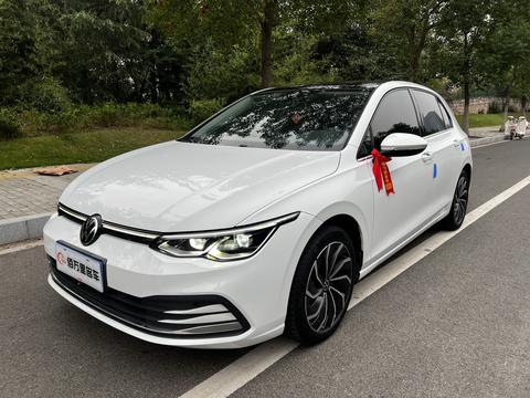 Volkswagen Golf 2021