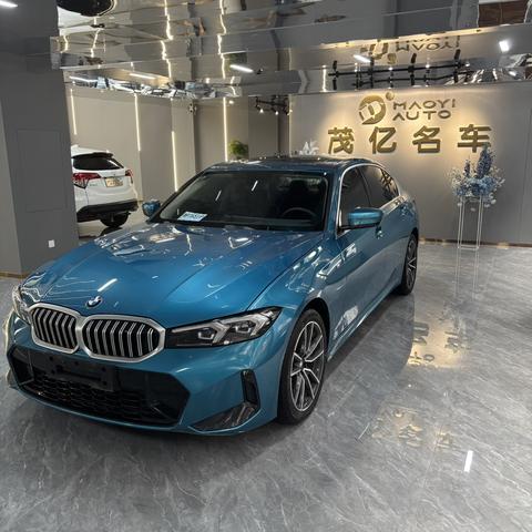BMW 3 Series 2023