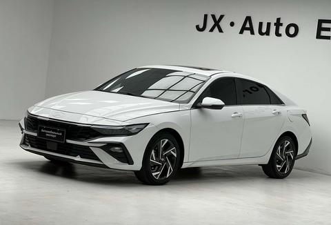 Hyundai Elantra 2023