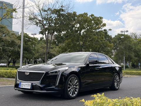 Cadillac CT6 2022
