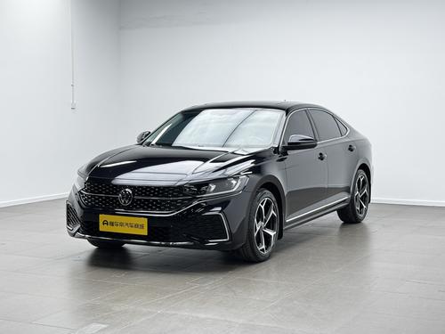 Volkswagen Passat 2025
