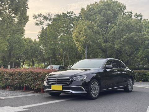 Mercedes-Benz E-Class 2022