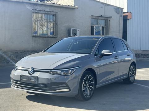 Volkswagen Golf 2021