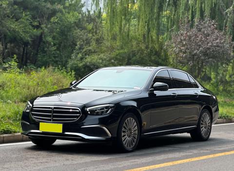 Mercedes-Benz E-Class 2022