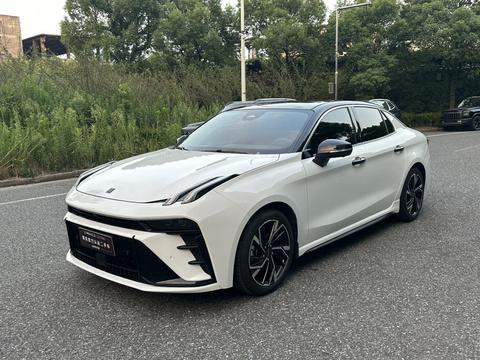 Lynk & Co 03 2023