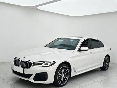 BMW 5 Series 2023