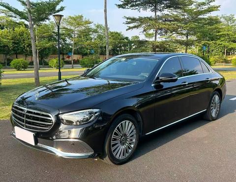 Mercedes-Benz E-Class 2022