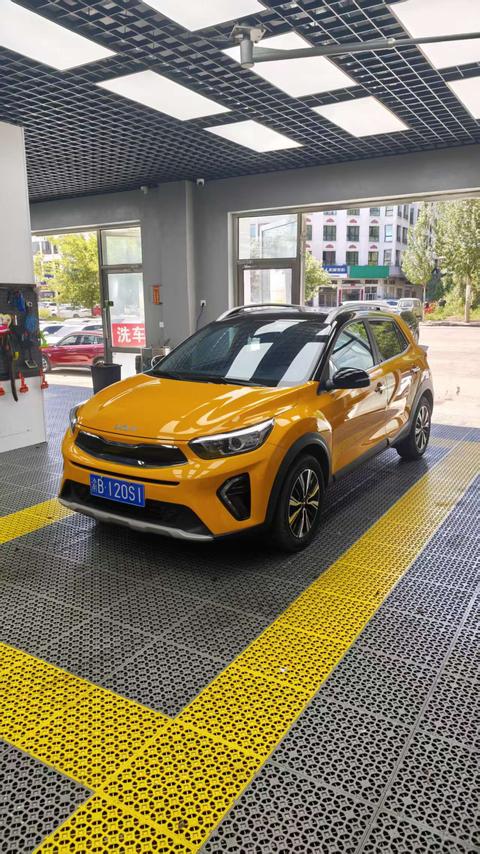 Kia KX1 2021