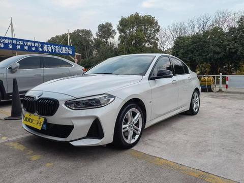 BMW 1 Series 2021