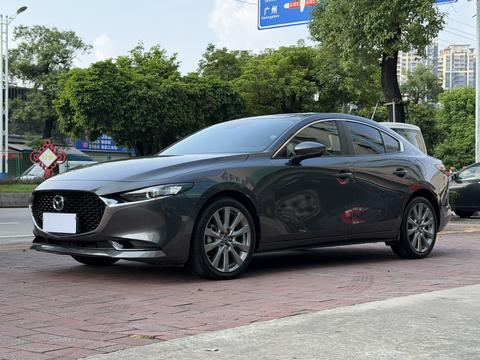 Mazda 3 Axela 2023