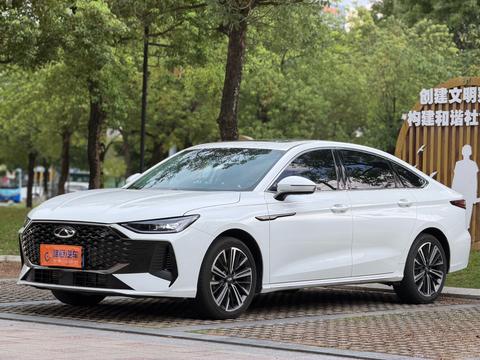Chery Arrizo 8 Pro 2025