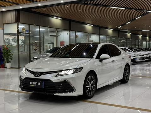 Toyota Camry 2022