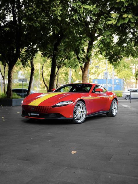 Ferrari Roma 2020