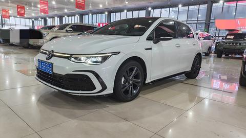 Volkswagen Golf 2021