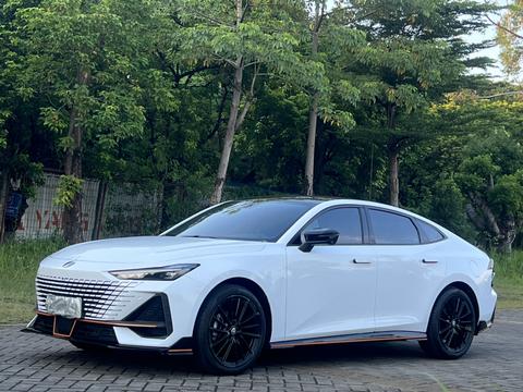 Changan UNI-V 2023