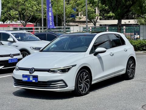 Volkswagen Golf 2024