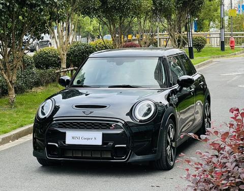 MINI Cooper 2023