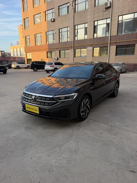Volkswagen Sagitar 2023
