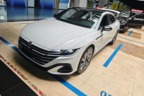 Volkswagen Passat CC 2021