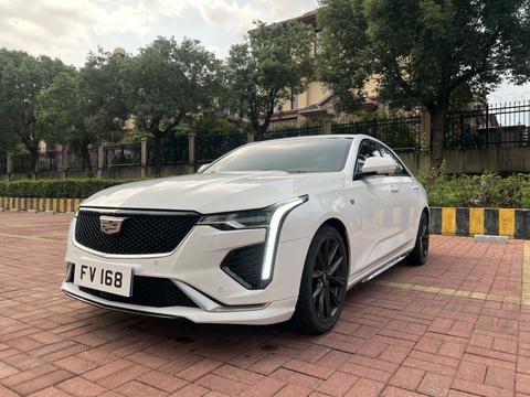 Cadillac CT4 2021