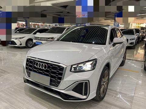 Audi Q2L 2022