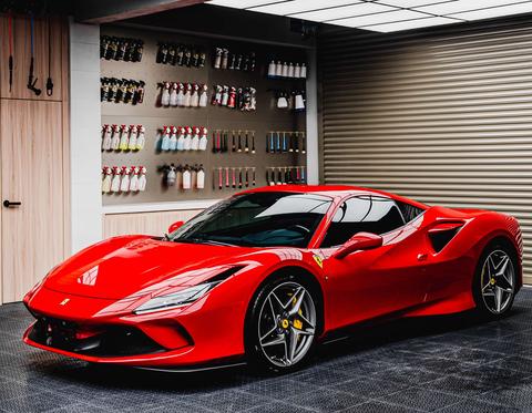 Ferrari F8 Tributo 2019