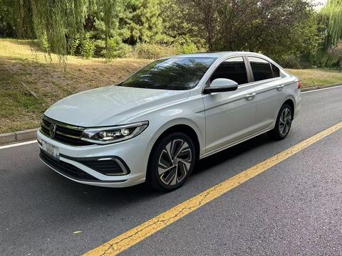 Volkswagen Bora 2025
