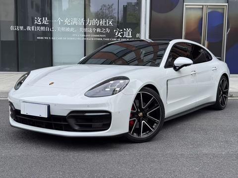 Porsche Panamera 2023