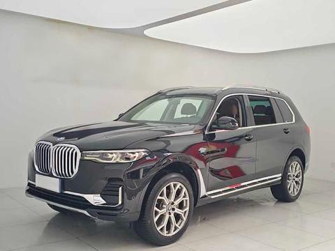 BMW X7 2021
