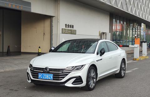 Volkswagen Passat CC 2024