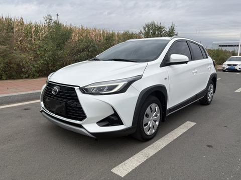 Toyota Yaris L 2022