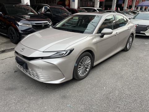 Toyota Camry 2024