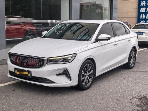 Geely Emgrand 2022
