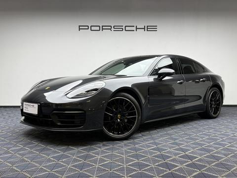 Porsche Panamera 2022