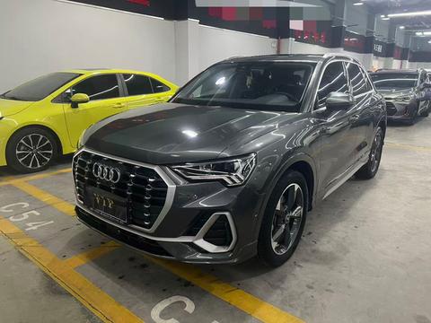 Audi Q3 2022