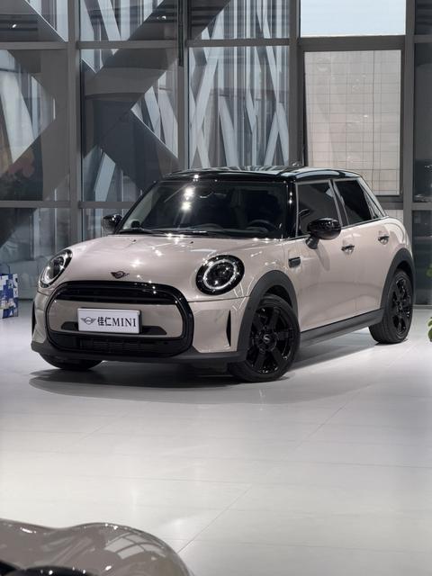 MINI Cooper 2023