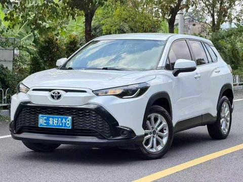 Toyota Frontlander 2024