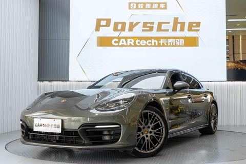 Porsche Panamera 2023