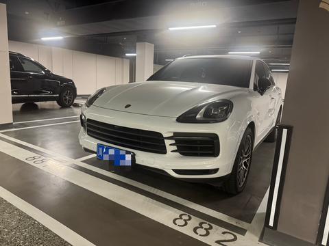 Porsche Cayenne 2023