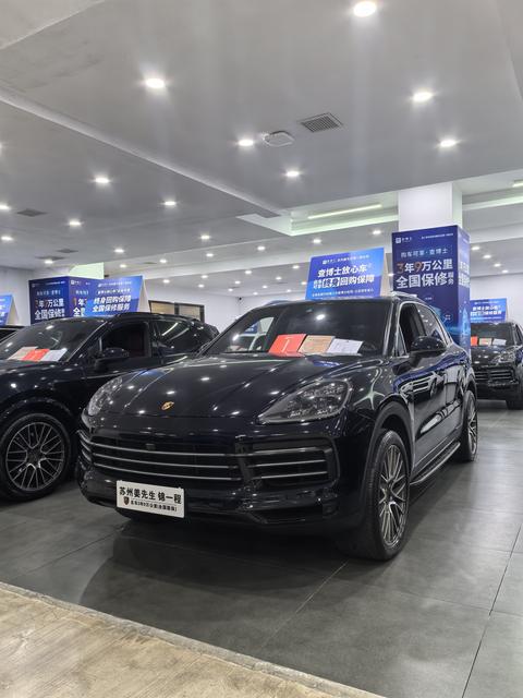 Porsche Cayenne 2022