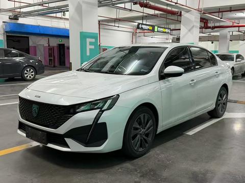 Peugeot 408 2022
