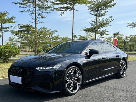 Audi A7L 2022
