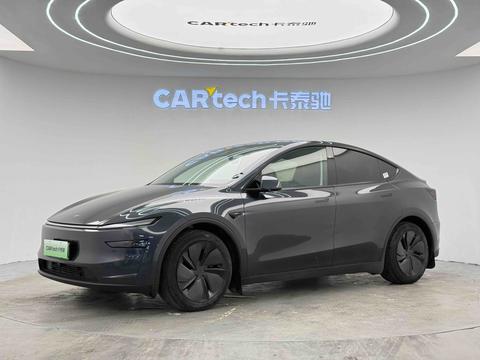 Tesla Model Y 2025