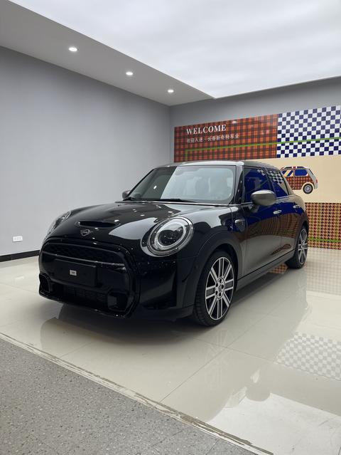 MINI Cooper 2022