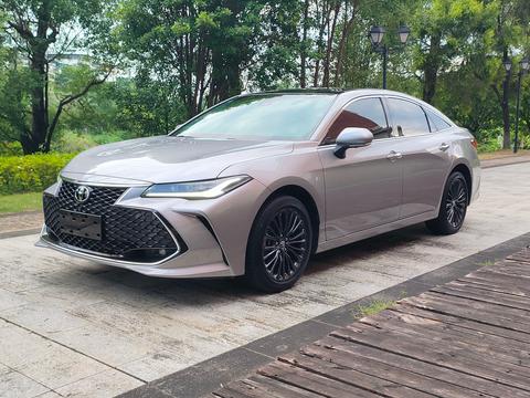 Toyota Avalon 2022