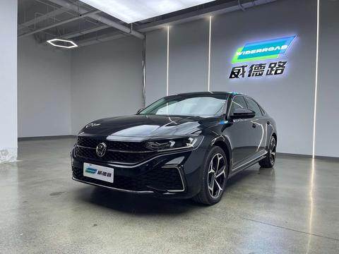 Volkswagen Passat 2024