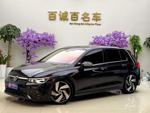 Volkswagen Golf GTI 2021