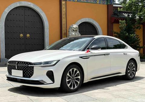 Lincoln Z 2024