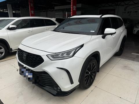 Toyota Crown Kluger 2024