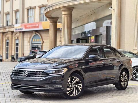 Volkswagen Sagitar 2022